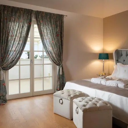 Gorgeous In Vabriga With Private Pool Garden *